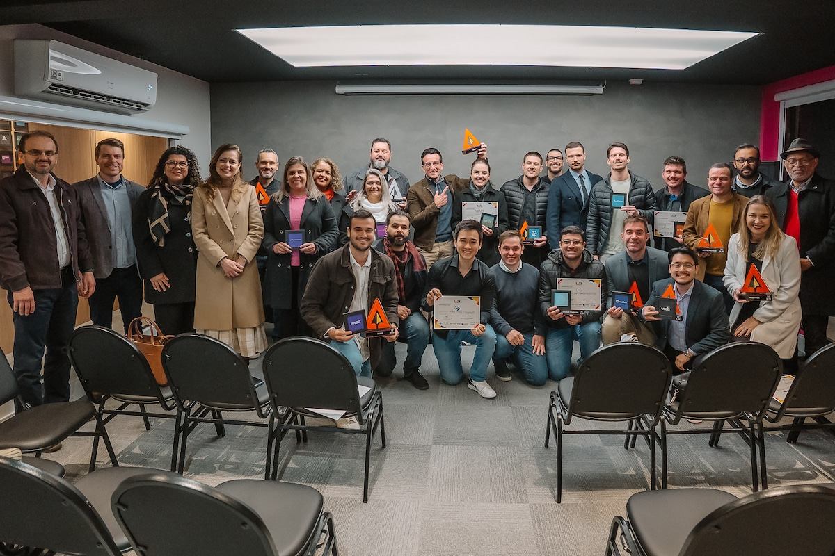 Startups de egressos da UEM são aceleradas em programa da Evoa