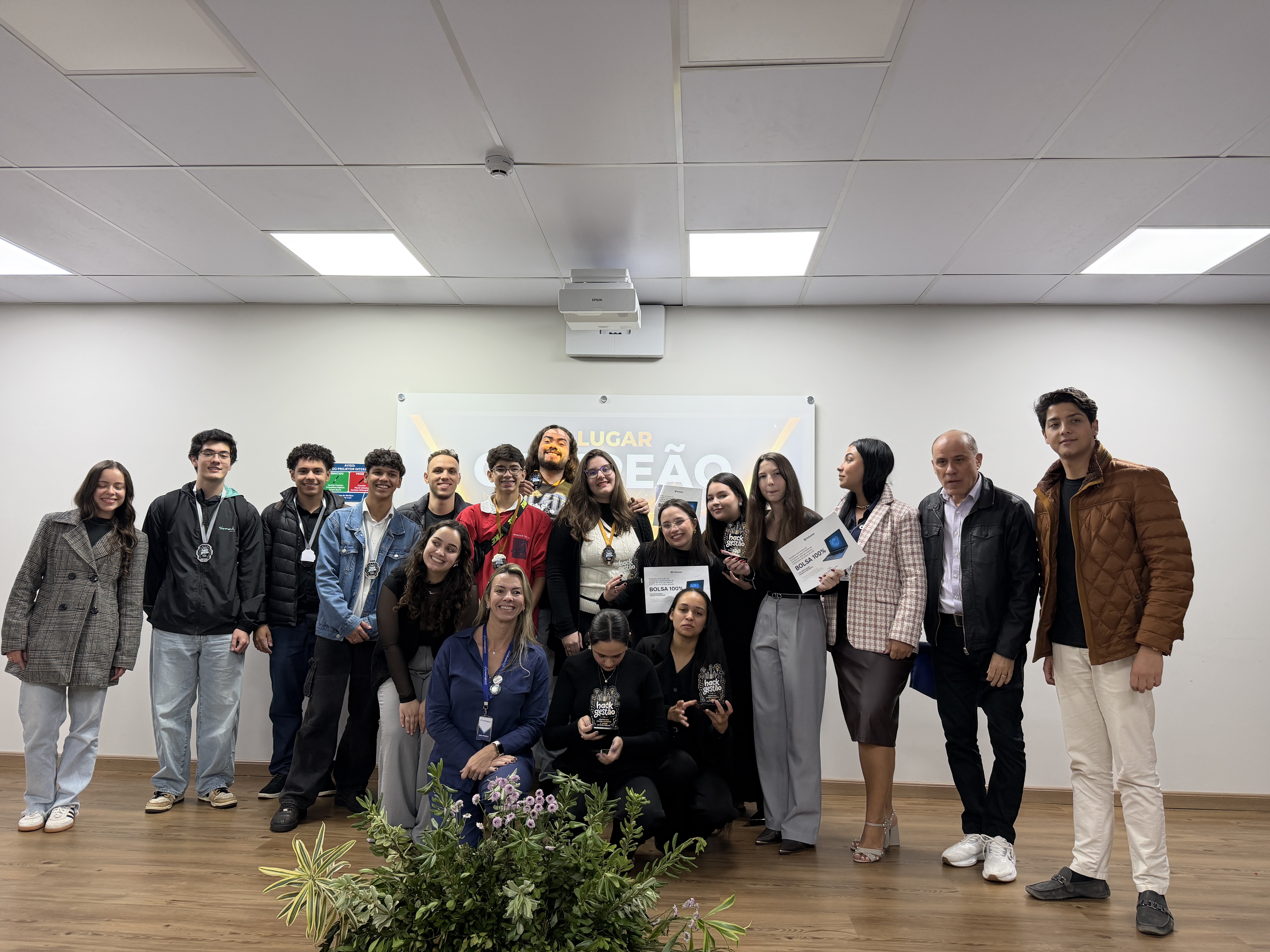 HackGestão 2026 mobiliza estudantes na criação de soluções inovadoras para o futuro de Maringá